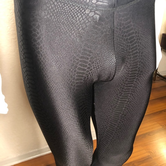 Mens snake print tights size small gently used. Size small - Picture 2 of 8